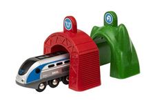 brio-tog/-smart-engine-with-action-tunnels