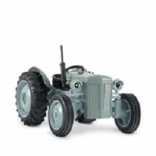 gratass-traktor-132